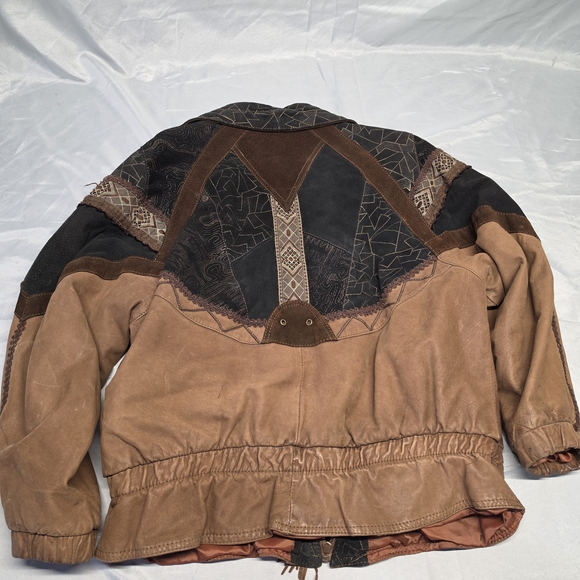Winlit Vintage Women's Leather Jacket - Picture 2 of 4